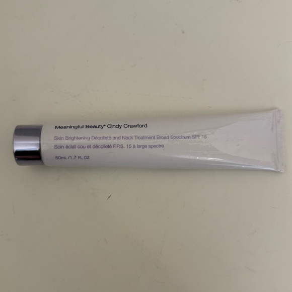 Meaningful Beauty Cindy Crawford Skin Brightening Décolleté and Neck Treatment - Picture 2 of 4